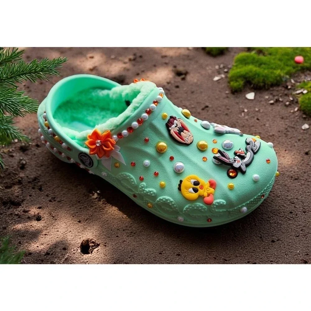 Shoes Sandals Clog Girls Mint Green (Size J3) Bugs‎ Bunny Custom Made